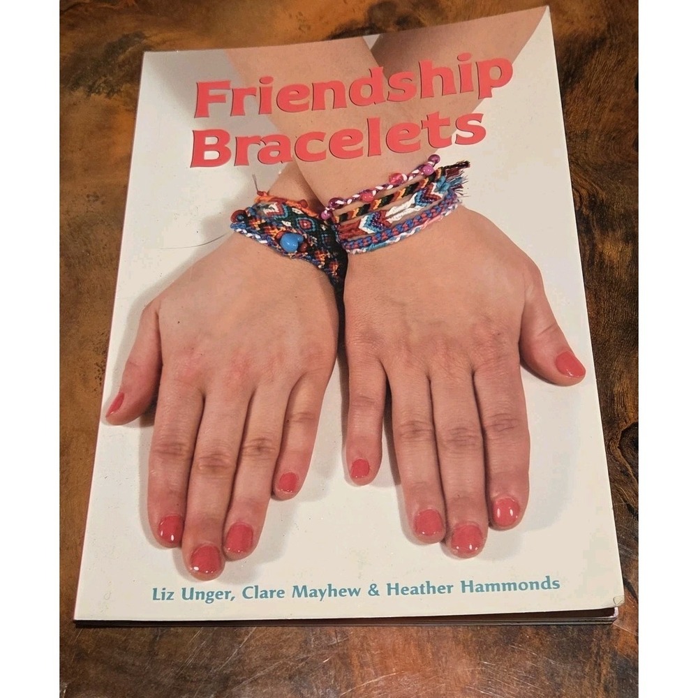 Friendship Bracelets Craft Book DIY Jewelry Patterns Kids Teens Mud Puddle